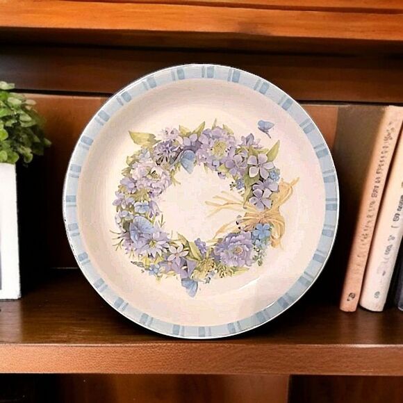 Marjolein Bastin Natures Sketchbook Plate LARGE Hallmark Butterfly Flower Wreath - Picture 10 of 13